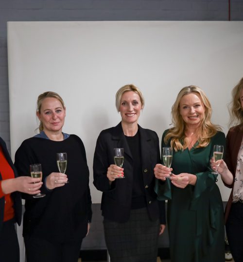 Bettina Haas (CEO, HMC-Agency), Jutta Bruckenberger (Head of Sales Market Corporates, APA-Comm), Christine Schönhuber (Marketingleitung, TMBW), Isabella Krassnitzer (ORF-Moderatorin), Anna Wagner (Auslandsmarketing, TMBW)